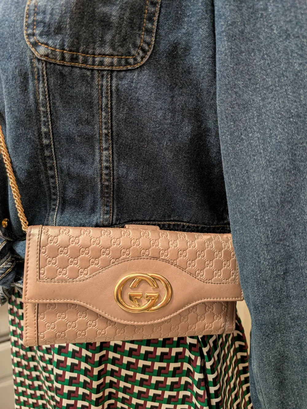 Gucci Metallic Rose Gold GG Continental Wallet & COA, Chain